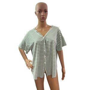 Everly  Women’s Size M Short Sleeve V Neck Striped Button Up Blouse Green White